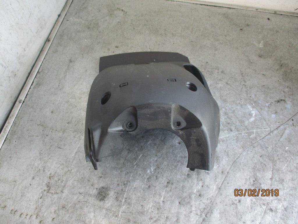 RENAULT KADJAR 2016 LOWER STEERING WHEEL SURROUND TRIM 484727859R