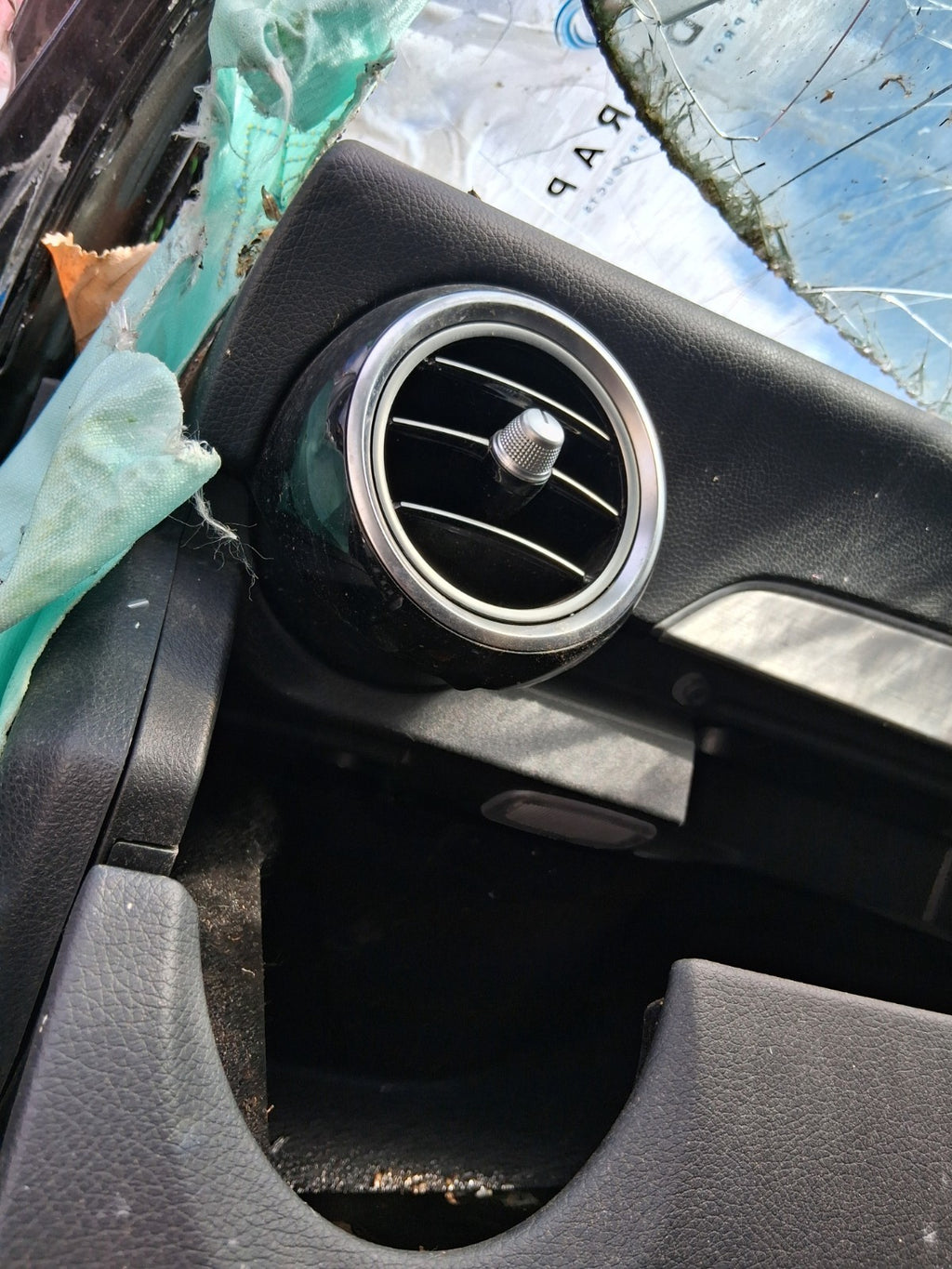 2016 MERCEDES C CLASS W205 NSF PASSENGER SIDE FRONT LEFT AIR VENT