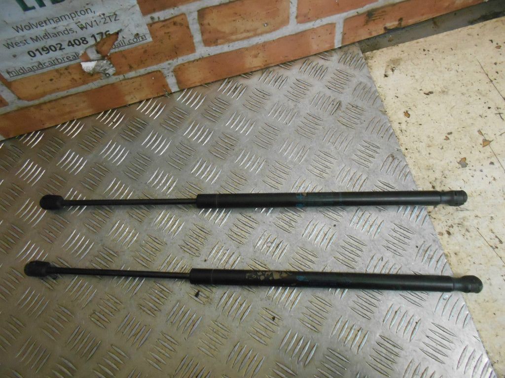 RENAULT SCENIC MK2 2006 BOOTLID BOOT TAILGATE STRUTS DAMPERS 8200377780