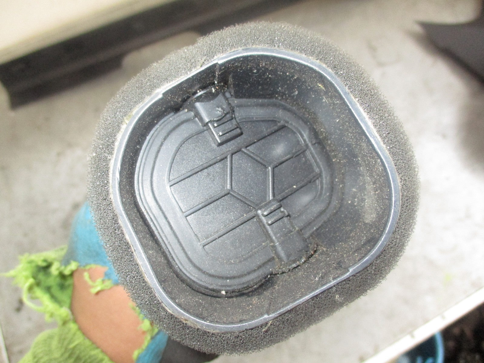 AUDI A3 8P MK2 DASHBOARD AIR VENT 8P0820901