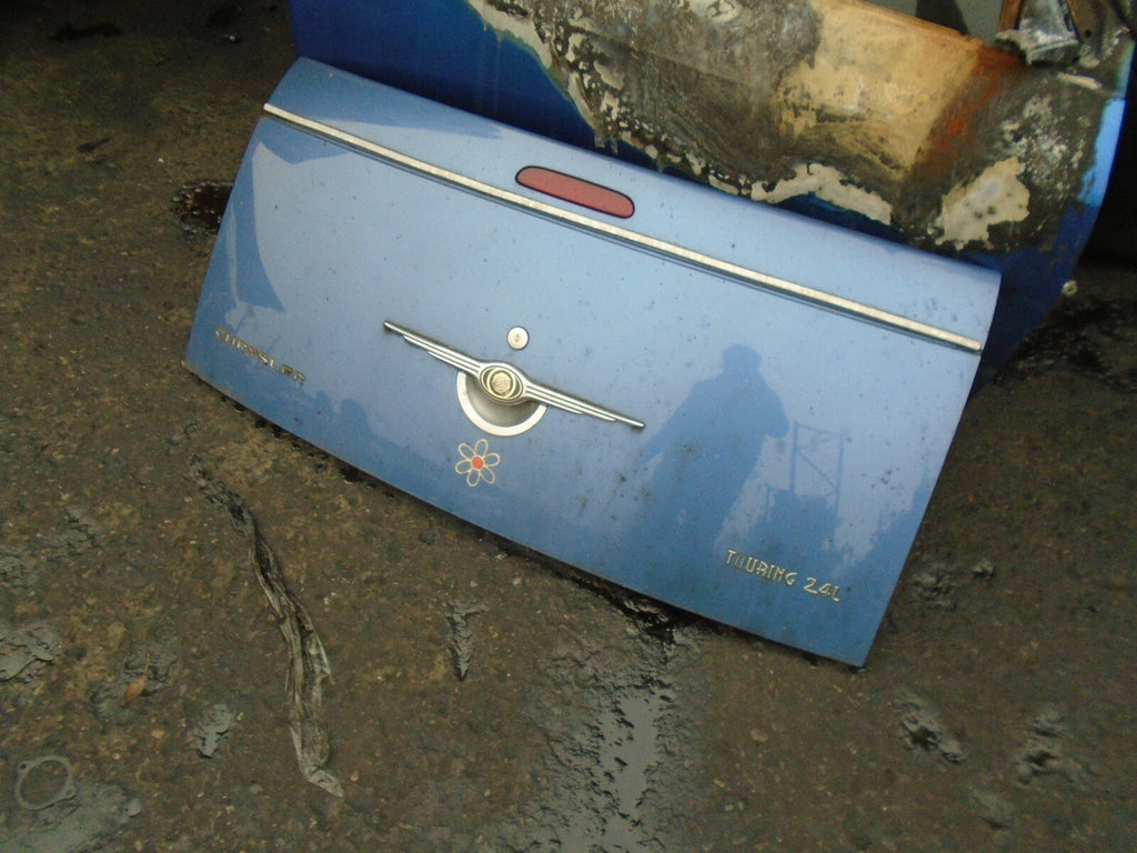 CHRYSLER PT CRUISER 2006 CONVERTIBLE REAR COMPLETE BOOTLID TAILGATE BLUE