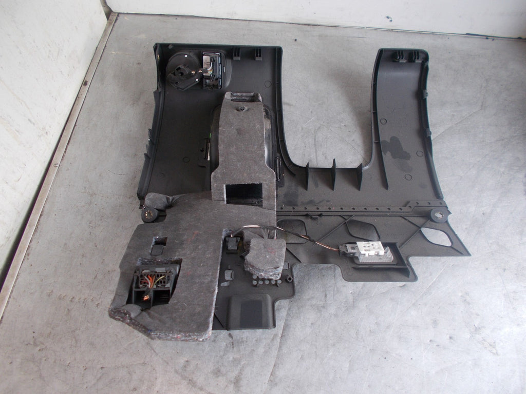 AUDI A3 2008 MK2 8P1 LOWER DASHBOARD PANEL TRIM BLACK 8P2863075A