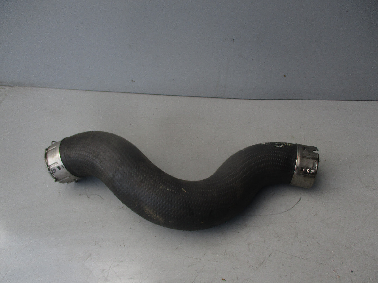 BMW 3 SERIES G20 INTERCOOLER PIPE 8572856