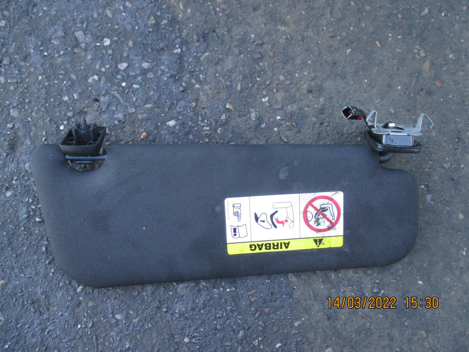 JAGUAR XE 2019 NS PASSENGER SIDE SUN VISOR