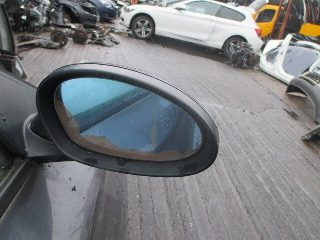2007 BMW 1 SERIES E87 OSF DRIVER SIDE MANUAL FOLD WING MIRROR GREY