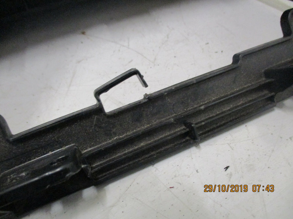 HONDA CRZ 2012 DASHBOARD CENTRE CONSOLE 12V SOCKET SURROUND TRIM PLASTIC COVER