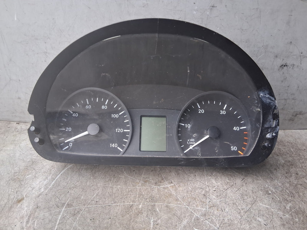 2007 MERCEDES VITO W639 2.1 DIESEL SPEEDOMETER INSTRUMENT CLUSTER A6394462221