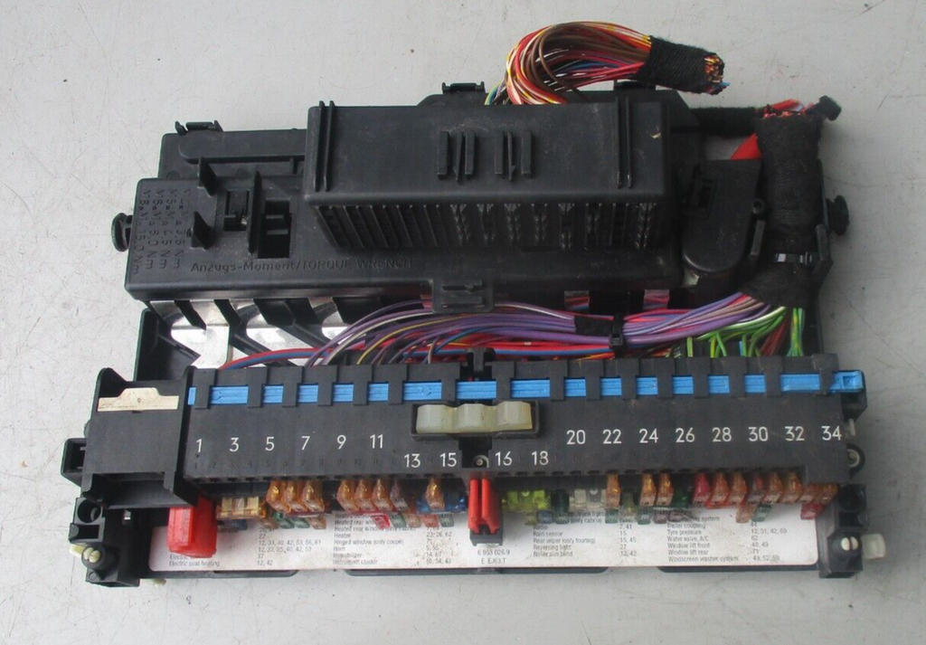 BMW 3 SERIES E46 COUPE FUSE BOX CONTROL MODULE 8364542