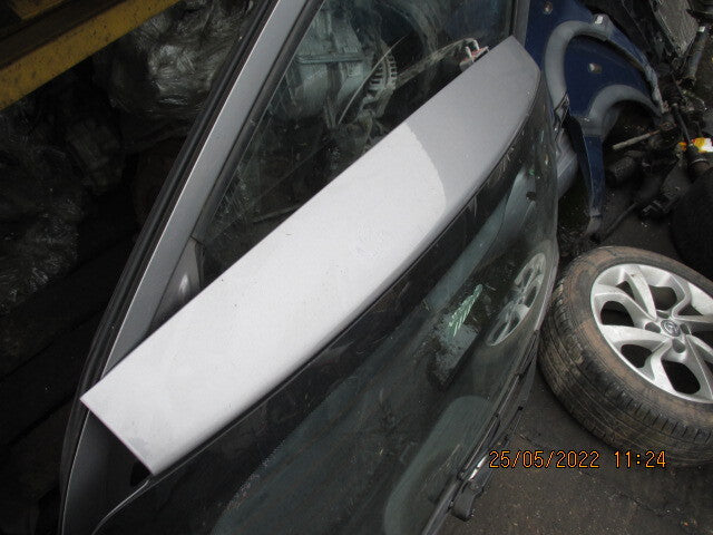 CHEVROLET AVEO MK1 2009 REAR COMPLETE TAILGATE BOOTLID GREY