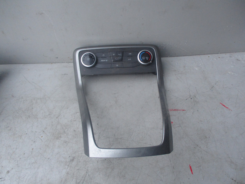 FORD ECOSPORT 2018 HEATER CLIMATE CONTROL UNIT GN1519980BG