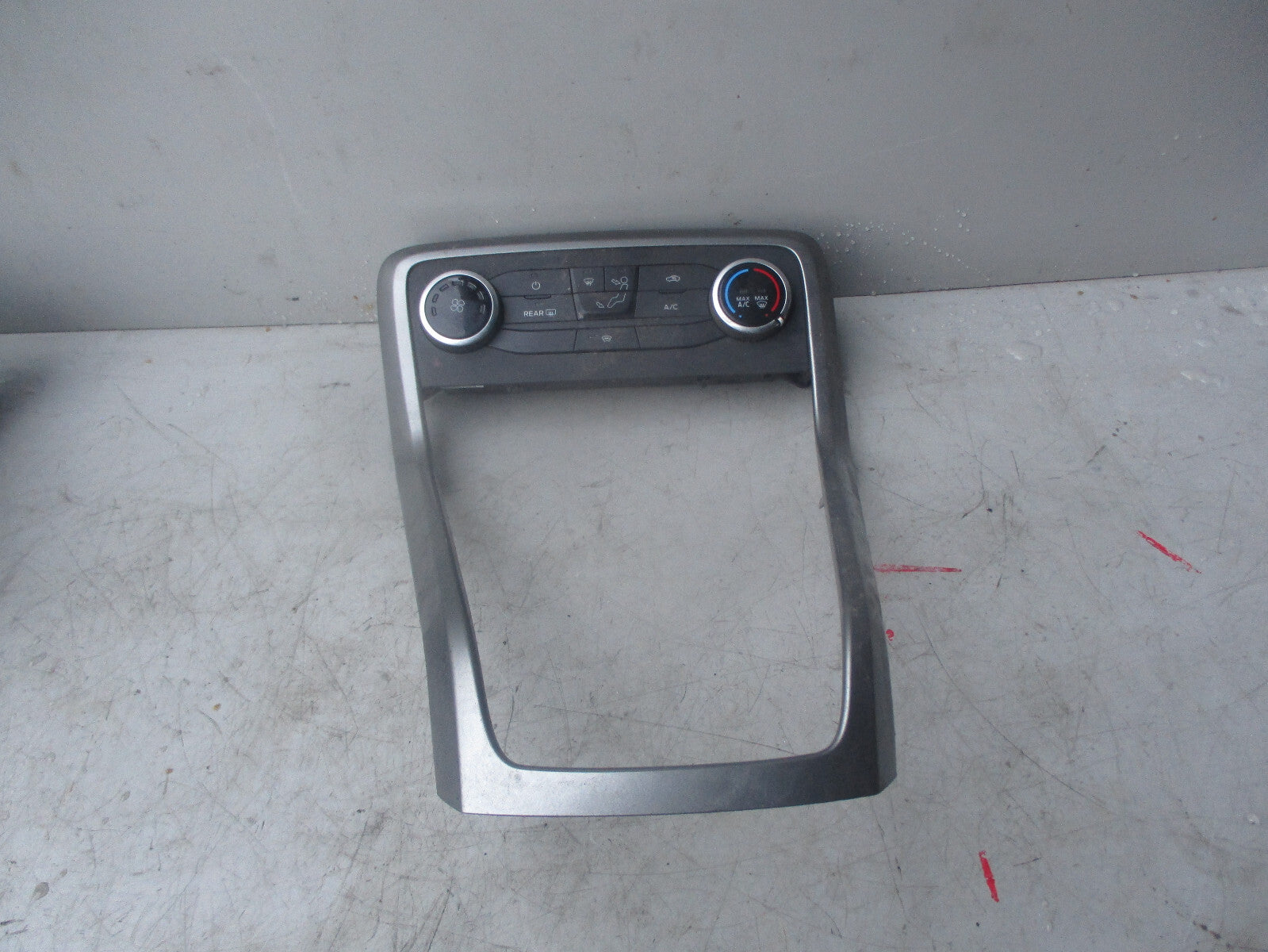 FORD ECOSPORT 2018 HEATER CLIMATE CONTROL UNIT GN1519980BG