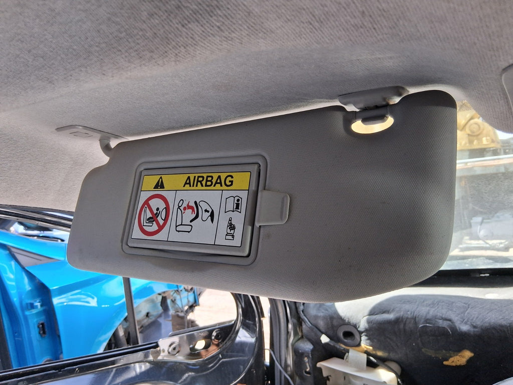 2021 CITROEN C3 MK3 NSF PASSENGER SIDE FRONT LEFT SUN VISOR SHADE