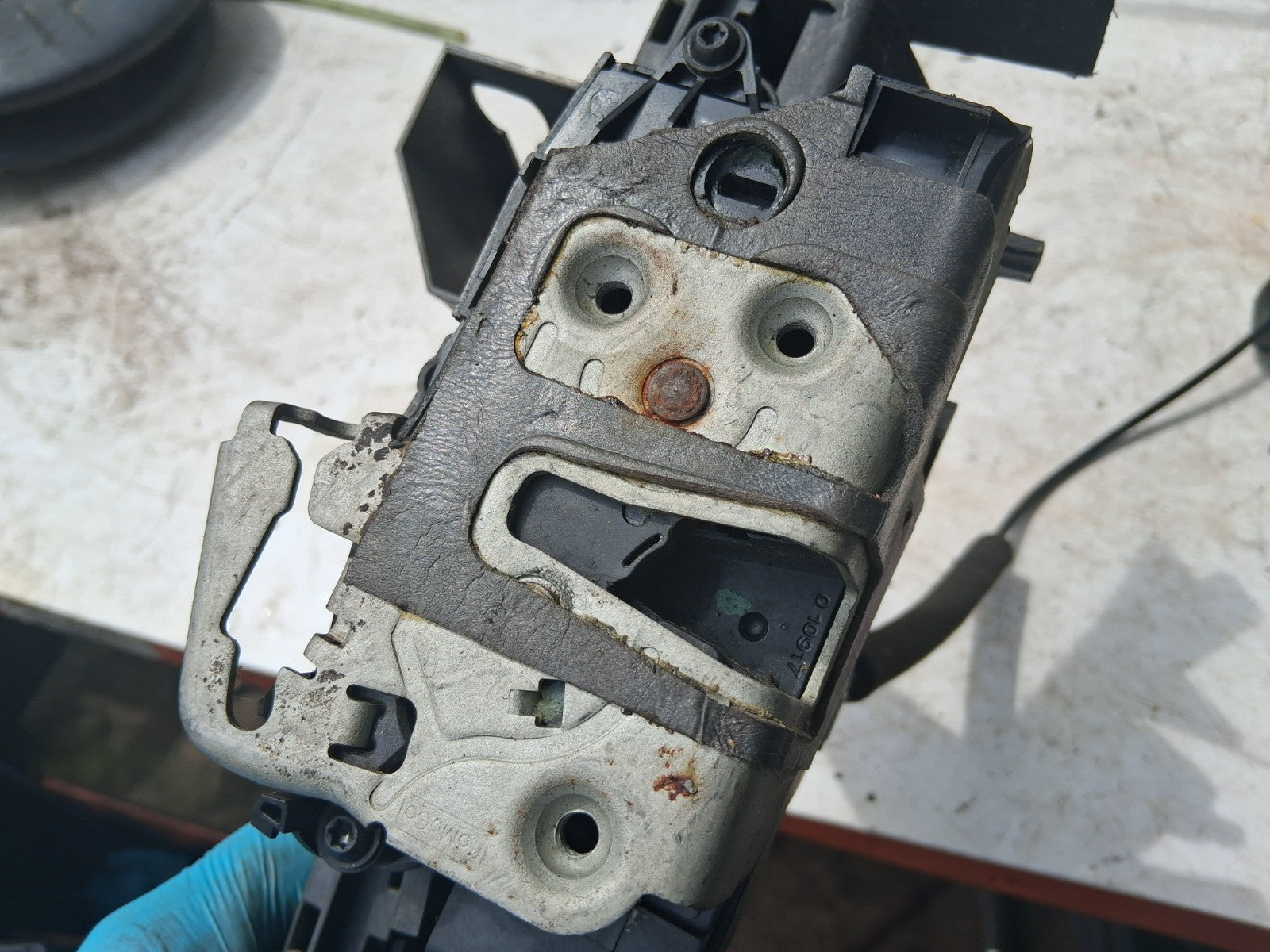2018 FORD S MAX MK2 NSF PASSENGER SIDE FRONT DOOR LOCK MECHANISM EM2AU21813DD