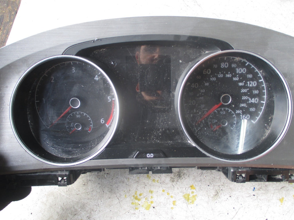 VW VOLKSWAGEN GOLF MK7 2017 1.6 DIESEL SPEEDOMETER INSTRUMENT CLOCK 5G1920941B