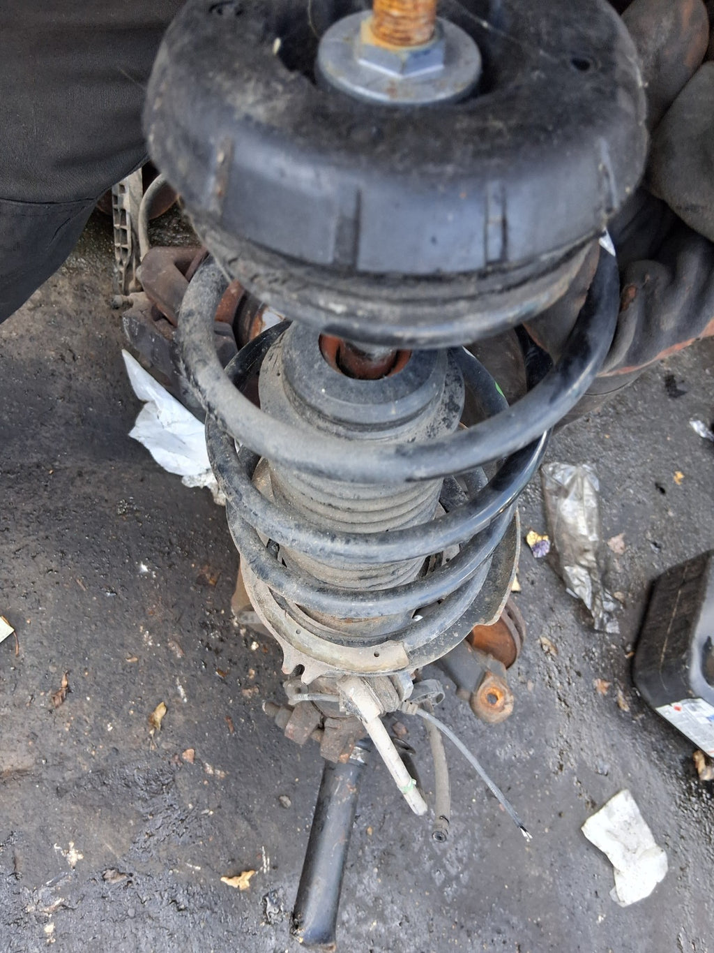 2020 VAUXHALL CROSSLAND X 1.2 PETROL OSF DRIVER SIDE FRONT LEFT LEG HUB SHOCK