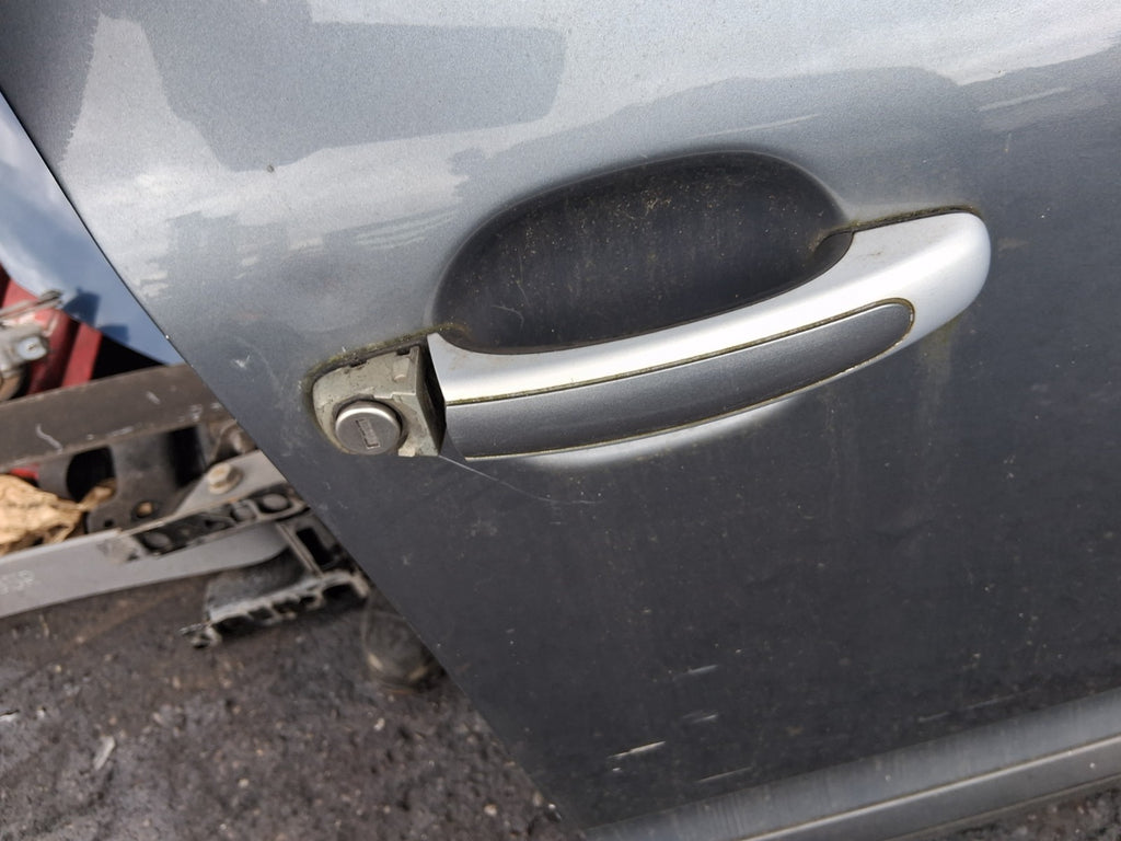 2003 PORSCHE CAYENNE MK1 OSF DRIVER SIDE FRONT DOOR BARE TITAN GREY D7Z