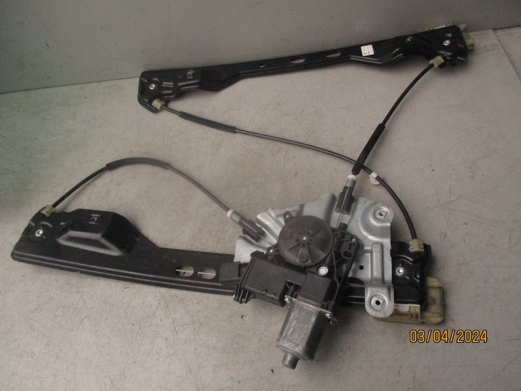 2016 VAUXHALL ZAFIRA C NSF PASSENGER FRONT LEFT WINDOW REGULATOR MOTOR 20951581