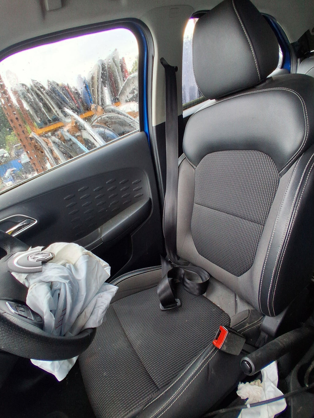 2021 MG 3 MK2 EXCLUSIVE OS DRIVER SIDE FRONT HALF LEATHER COMPLETE SEAT