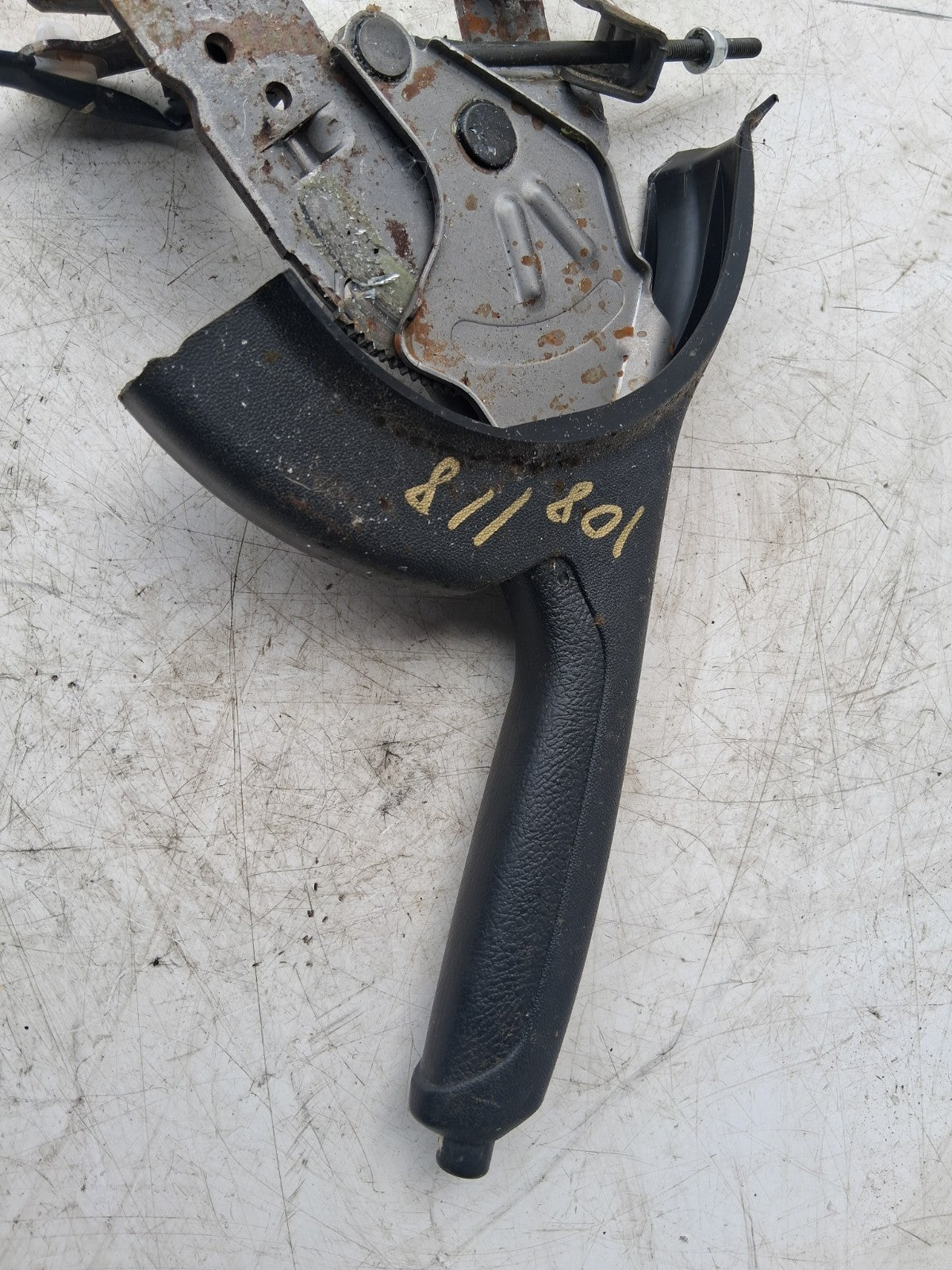 2016 PEUGEOT 108 3 DOOR MK2 MANUAL HANDBRAKE PARKING BRAKE LEVER MECHANISM