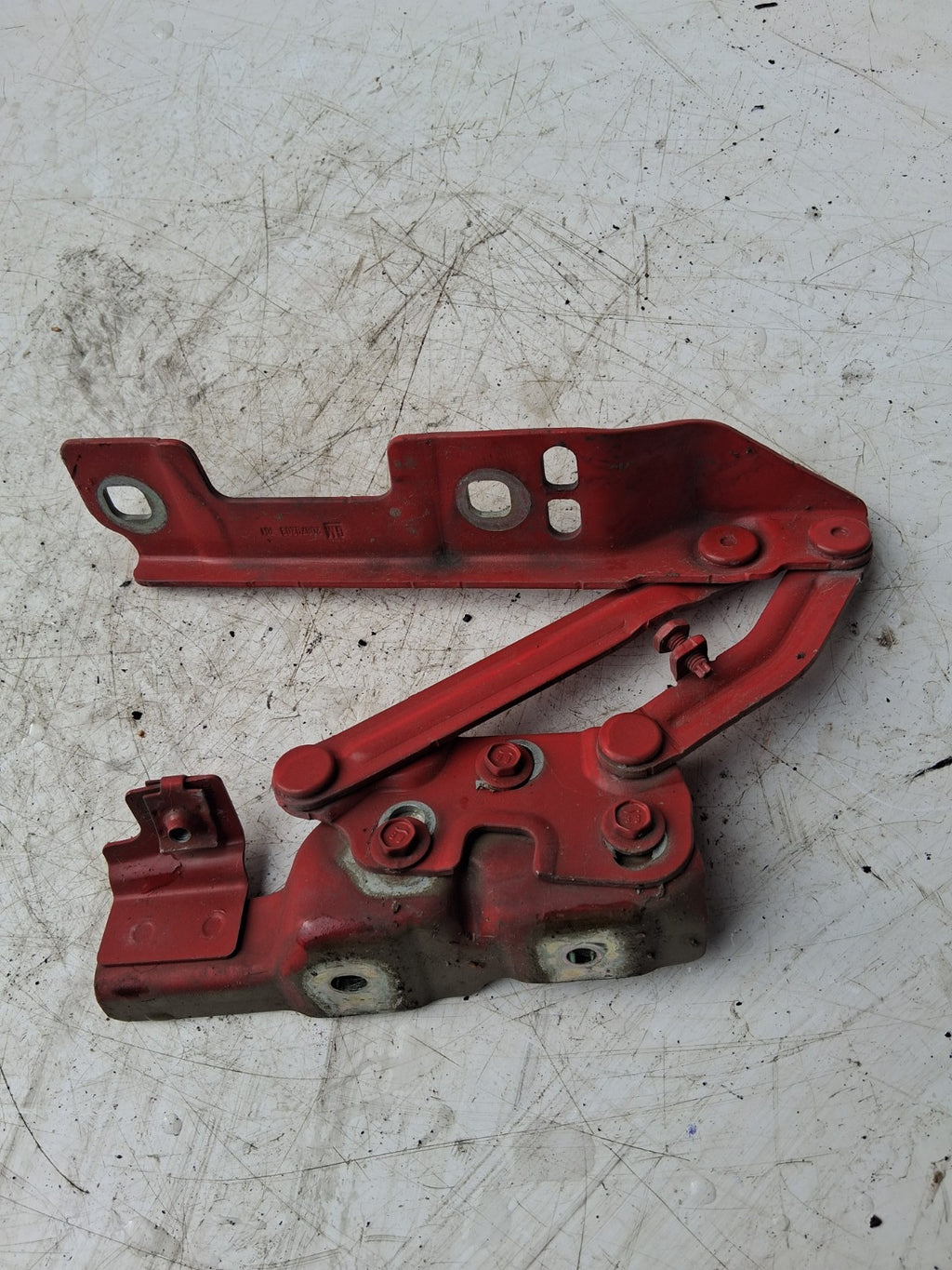 2013 VAUXHALL ASTRA J OSF FRONT RIGHT DRIVER SIDE BONNET HINGE 20879203