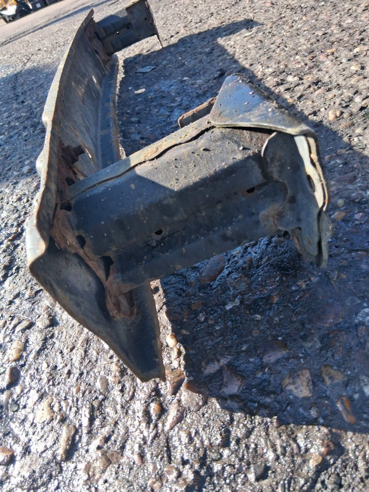 2014 TOYOTA PRIUS MK3 REAR BUMPER CRASH BAR REINFORCEMENT BAR