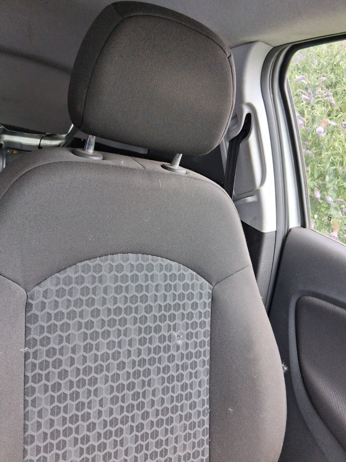 2017 VAUXHALL CORSA E NS PASSENGER SIDE FRONT LEFT FABRIC SEAT
