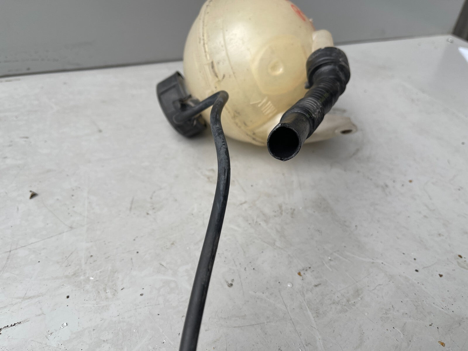 CITROEN C4 2013 COOLANT BOTTLE / EXPANSION BOTTLE