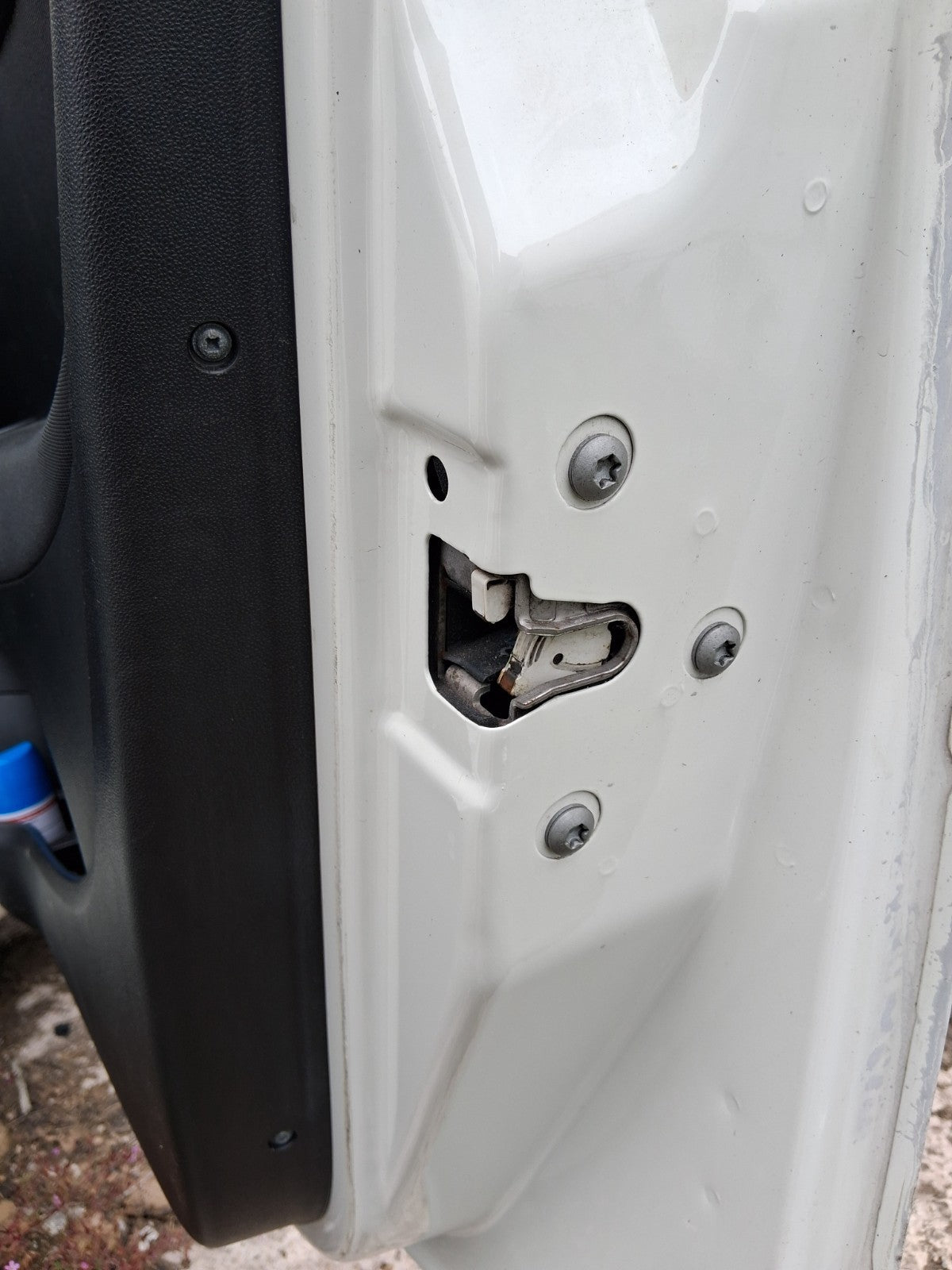 2014 FIAT PUNTO FACELIFT 5 DOOR MK3 OSF DRIVER SIDE FRONT DOOR LOCK MECHANISM