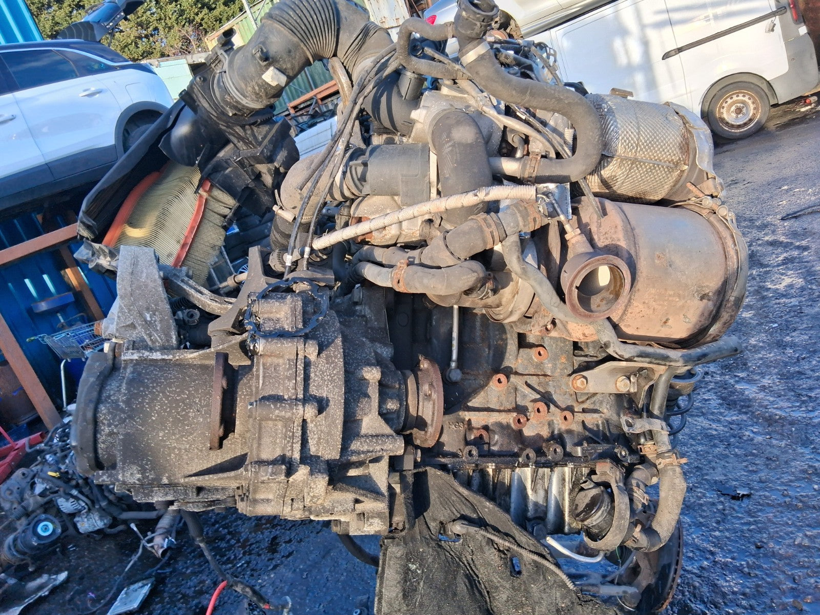 VW VOLKSWAGEN GOLF MK7 2013 1.6 DIESEL BARE ENGINE WITH INJECTOR PUMPS CLHA CLH