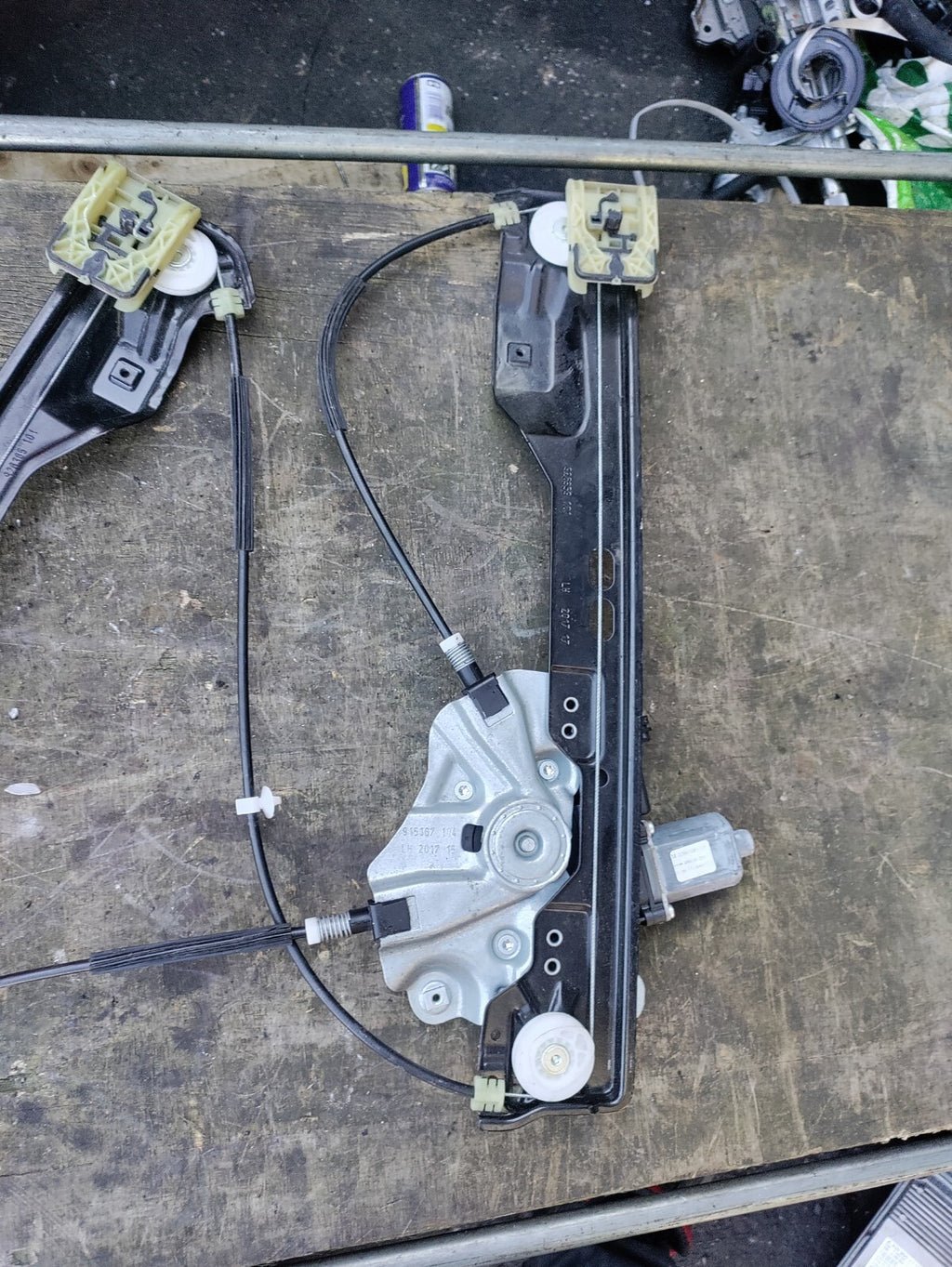 VAUXHALL ZAFIRA C MK3 NSF PASSENGER SIDE WINDOW MOTOR & REGULATOR 20951581