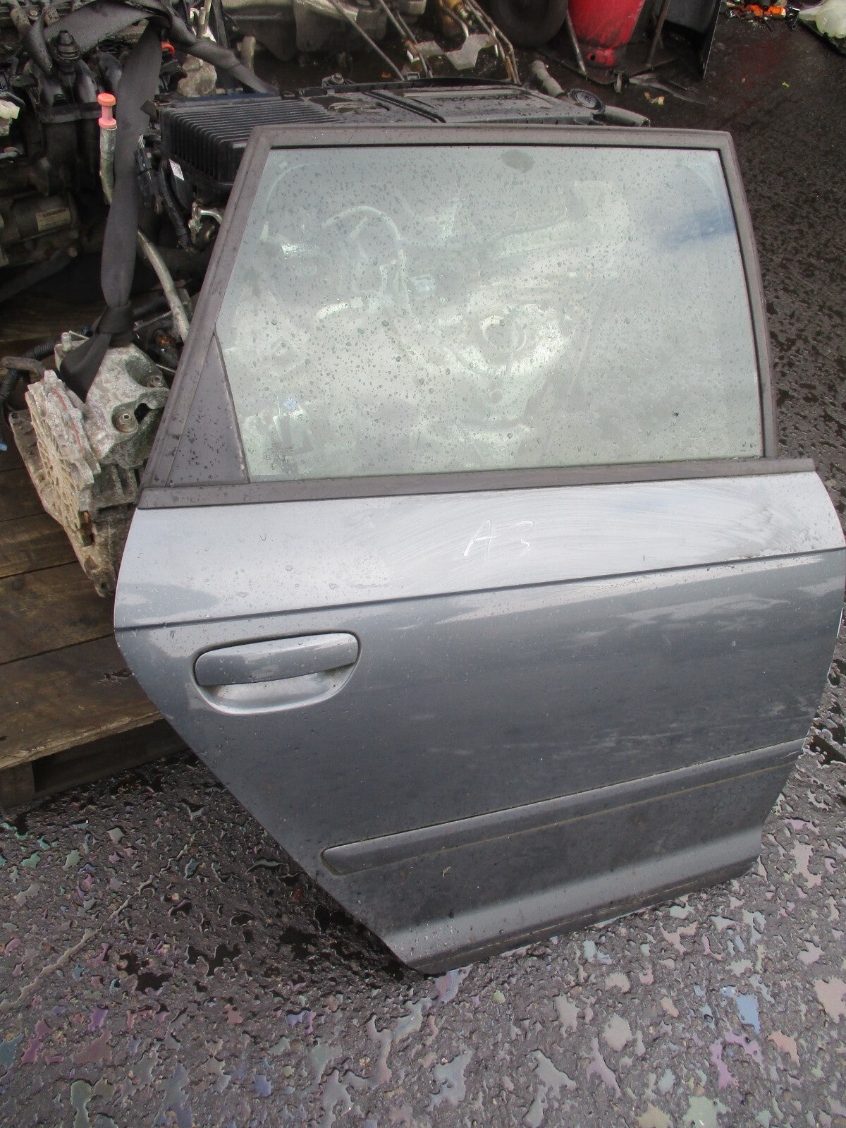 2006 AUDI A3 8P OSR DRIVER SIDE REAR COMPLETE DOOR GREY MET LX7Z