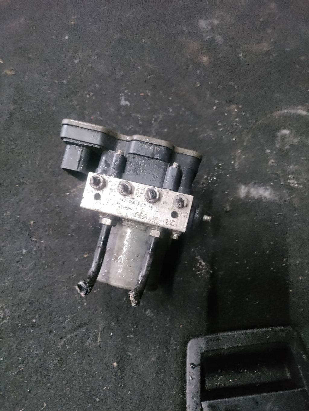 FORD TRANSIT 350 MK8 2021 ABS PUMP UNIT & MODULATOR KK212B373AN