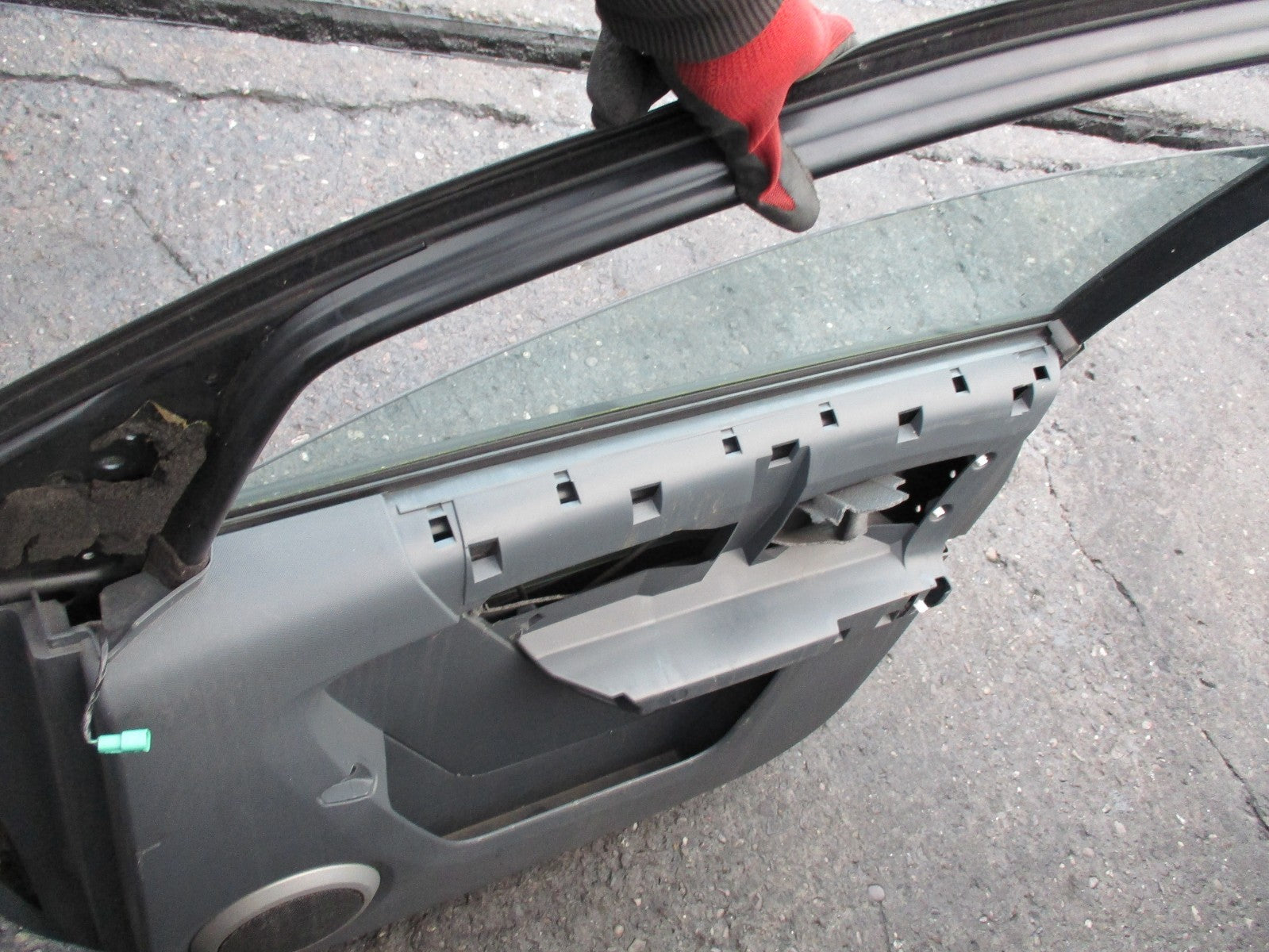 SMART FORFOUR W454 OSF DRIVER SIDE FRONT DOOR EA0 GRAPHITE BLUE