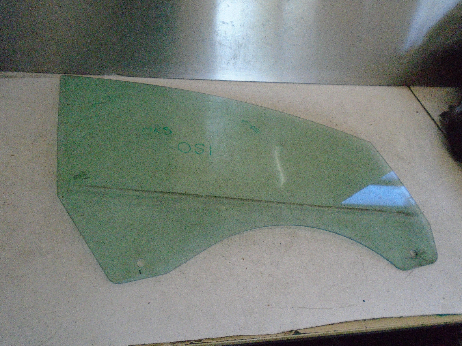 FORD MONDEO MK5 FACELIFT 2019 OSF DRIVER SIDE FRONT DOOR WINDOW GLASS