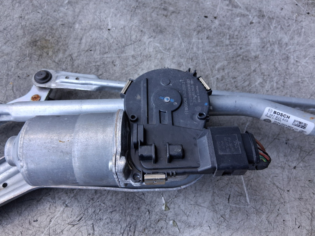 VW VOLKSWAGEN T CROSS 2023 FRONT WINDSCREEN WIPER MOTOR & LINKAGE 2GN955023