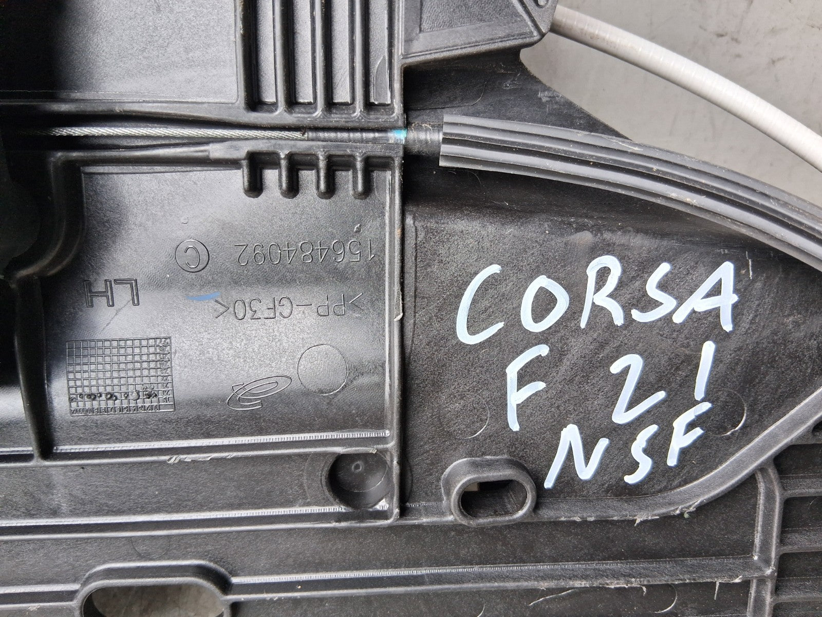 VAUXHALL CORSA F 2021 NSF PASSENGER SIDE FRONT LEFT WINDOW REGULATOR 9832821680