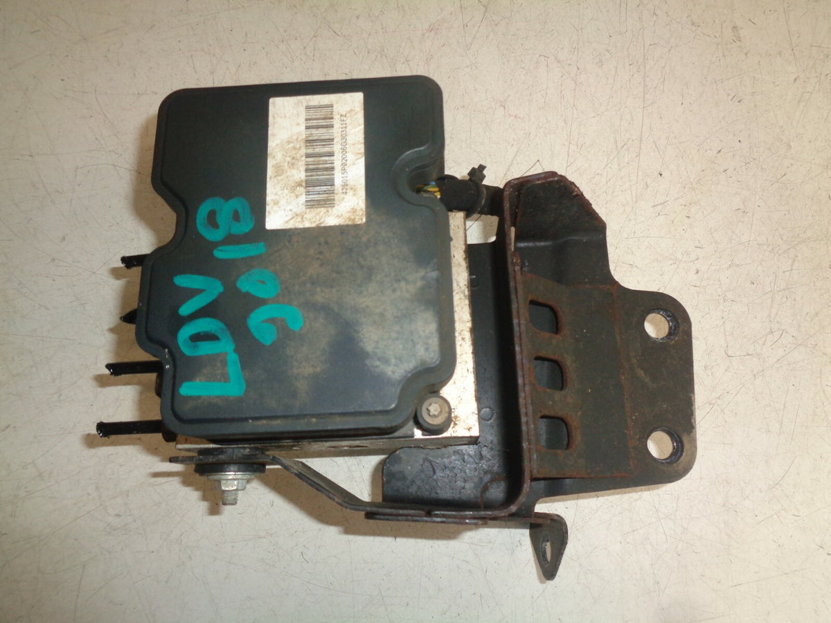 SAIC LDV MAXUS V80 2018 ABS PUMP & MODULE CONTROL UNIT C00025015