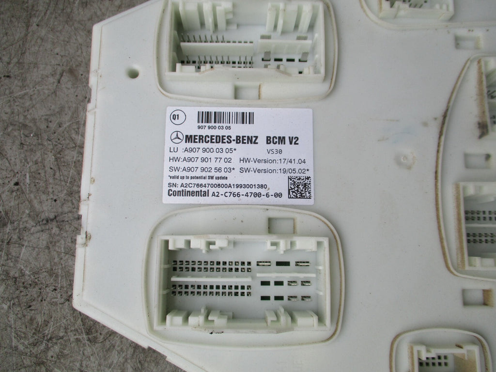 MERCEDES BENZ SPRINTER W907 2019 BCM BODY CONTROL MODULE A9079000305