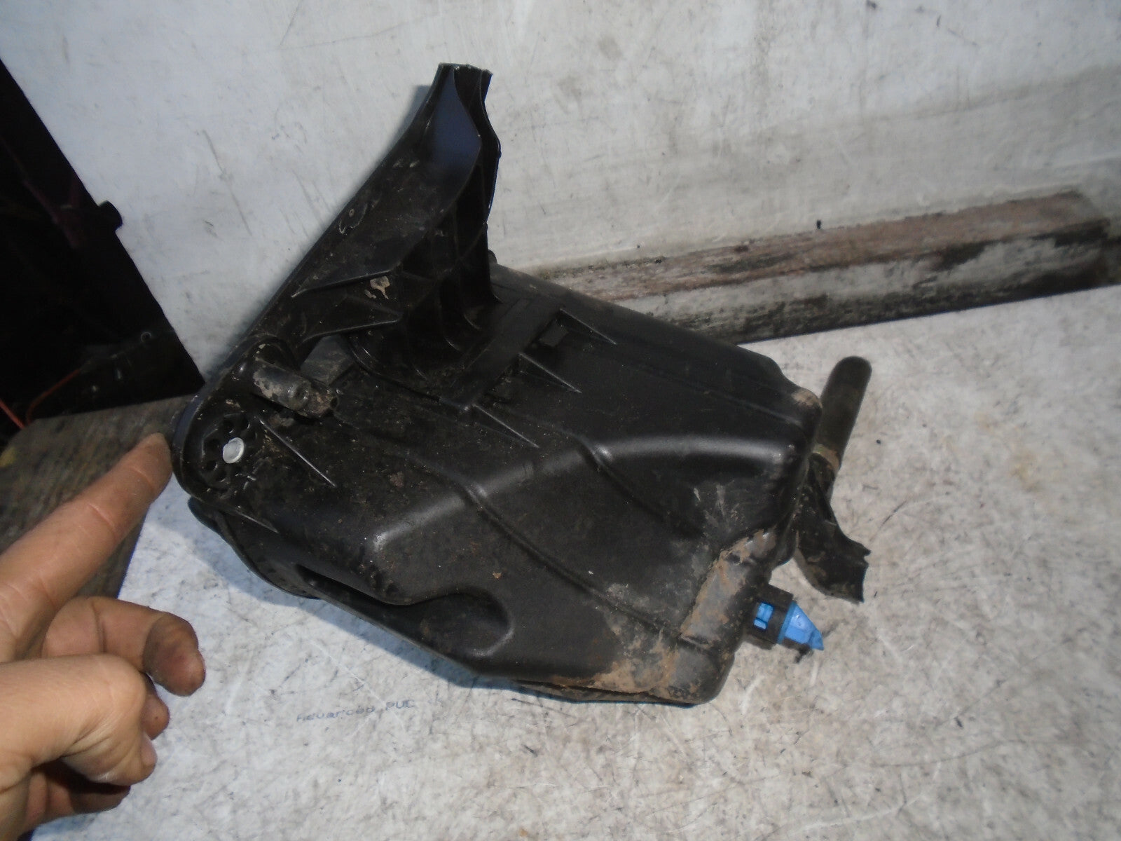 BMW 5 SERIES GT F07 2016 2.0 DIESEL COOLANT EXPANSION TANK 7647283