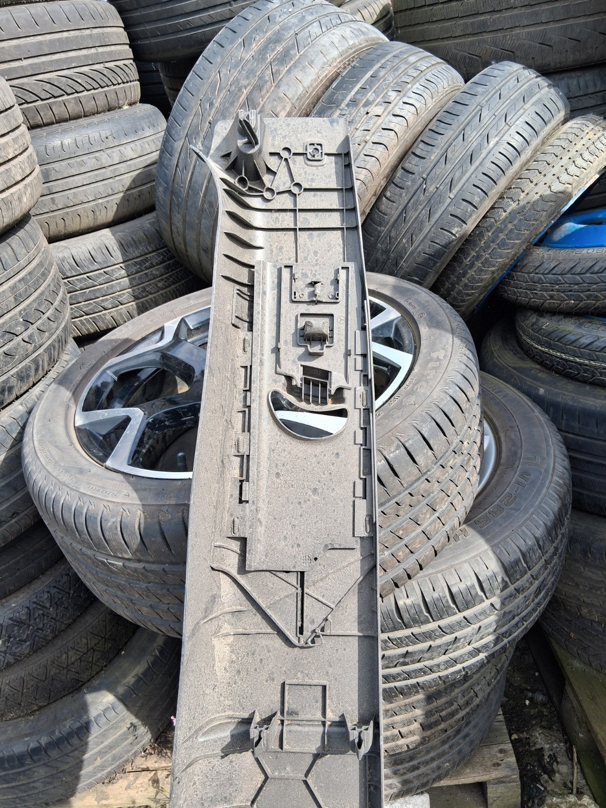 2020 MERCEDES SPRINTER W907 NSF PASSENGER LEFT B PILLAR TRIM PANEL A9106901800