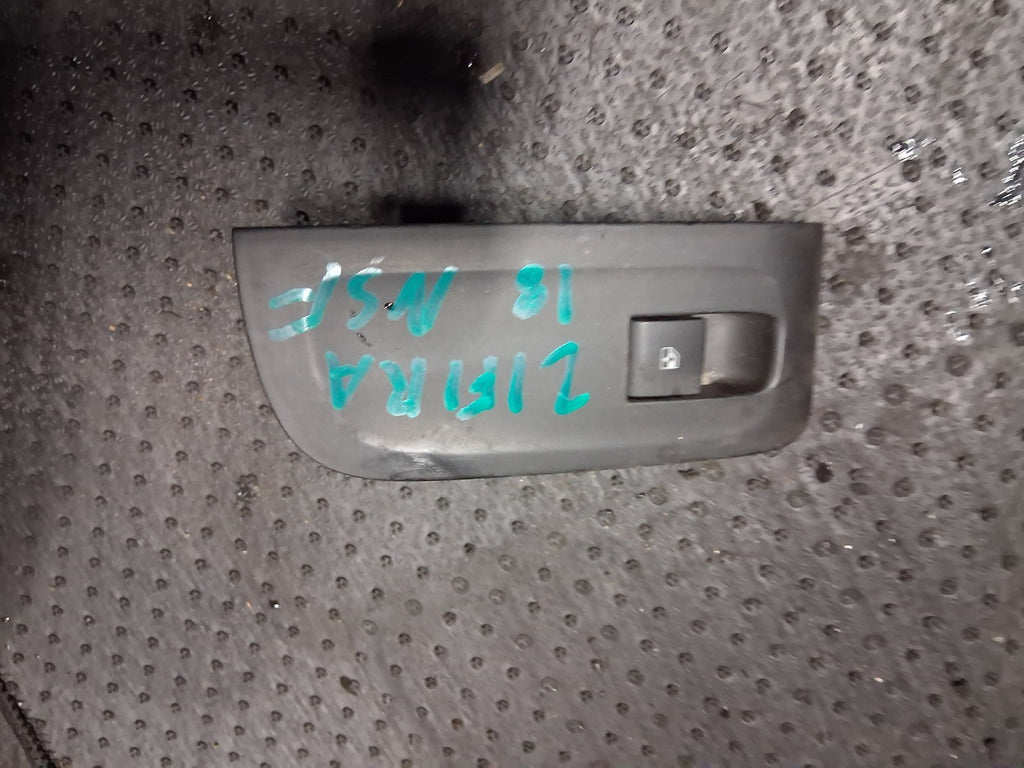 2018 VAUXHALL ZAFIRA C NSF PASSENGER SIDE FRONT WINDOW CONTROL SWITCH 22915102
