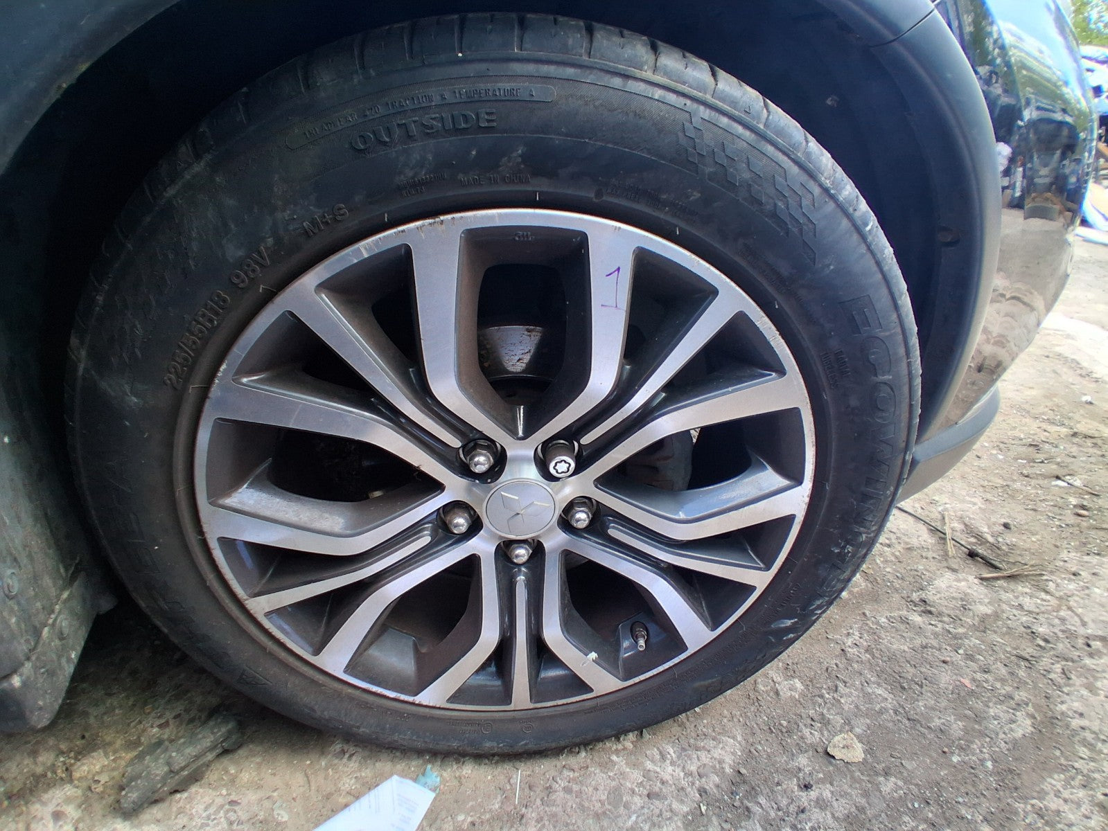 2018 MITSUBISHI OUTLANDER MK3 18 INCH ALLOY WHEEL WITH TYRE 225/55R18 REF 1