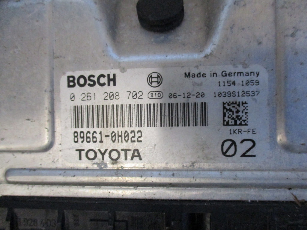 TOYOTA AYGO AB10 MK1 1.0 ENGINE CONTROL UNIT ECU MODULE 896610H022