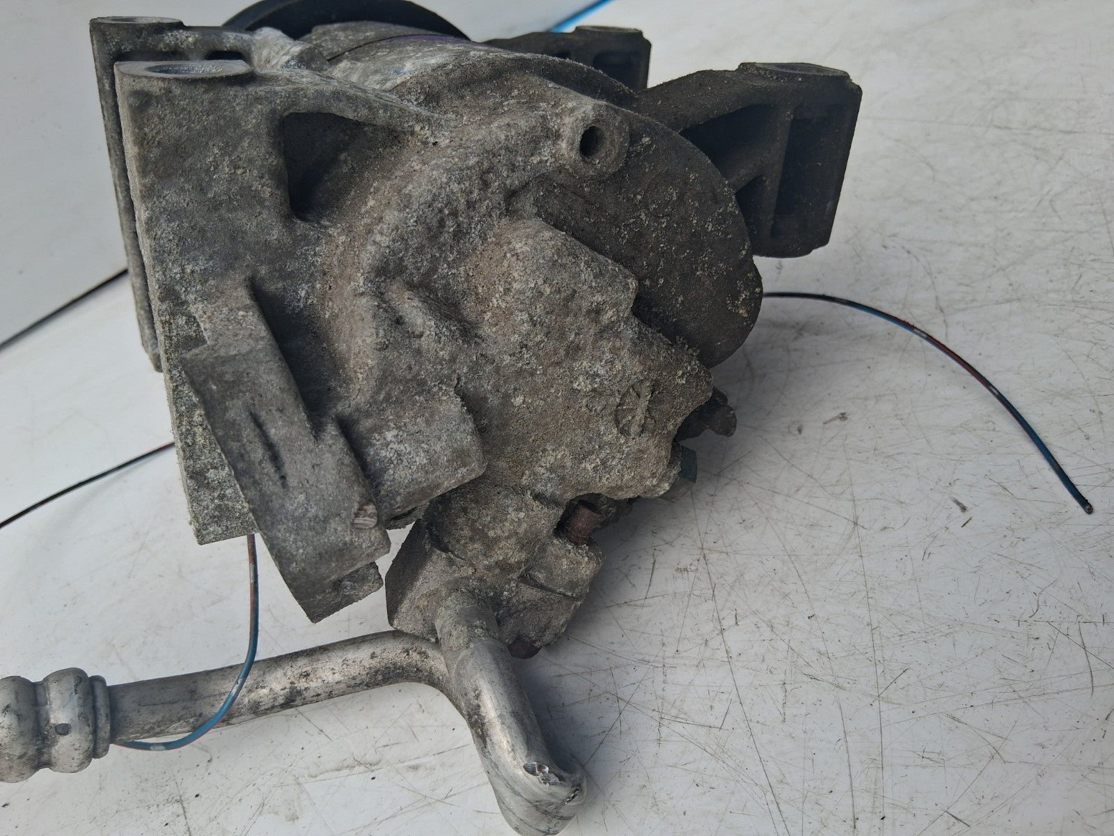 2005 NISSAN ALMERA AC AIR CON COMPRESSOR PUMP 926009F511