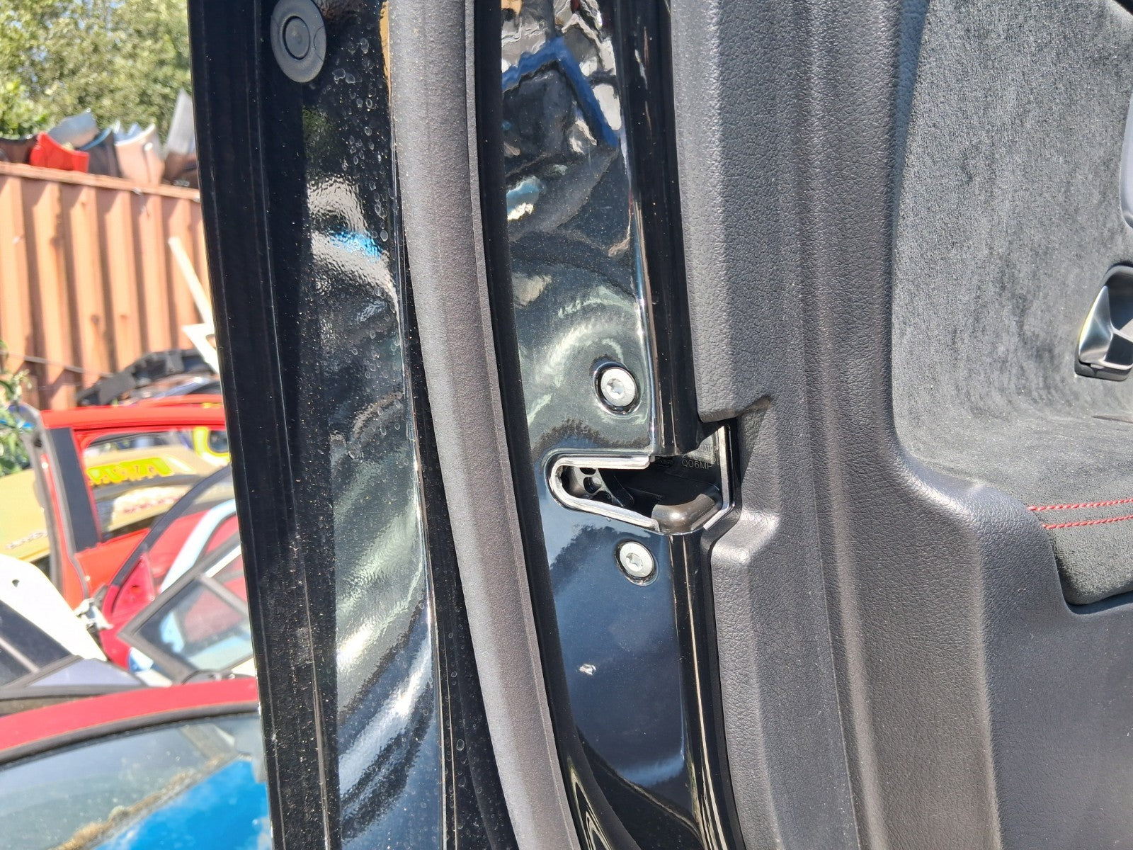 2023 MERCEDES BENZ A CLASS AMG W177 NSF PASSENGER SIDE FRONT DOOR LOCK MECHANISM