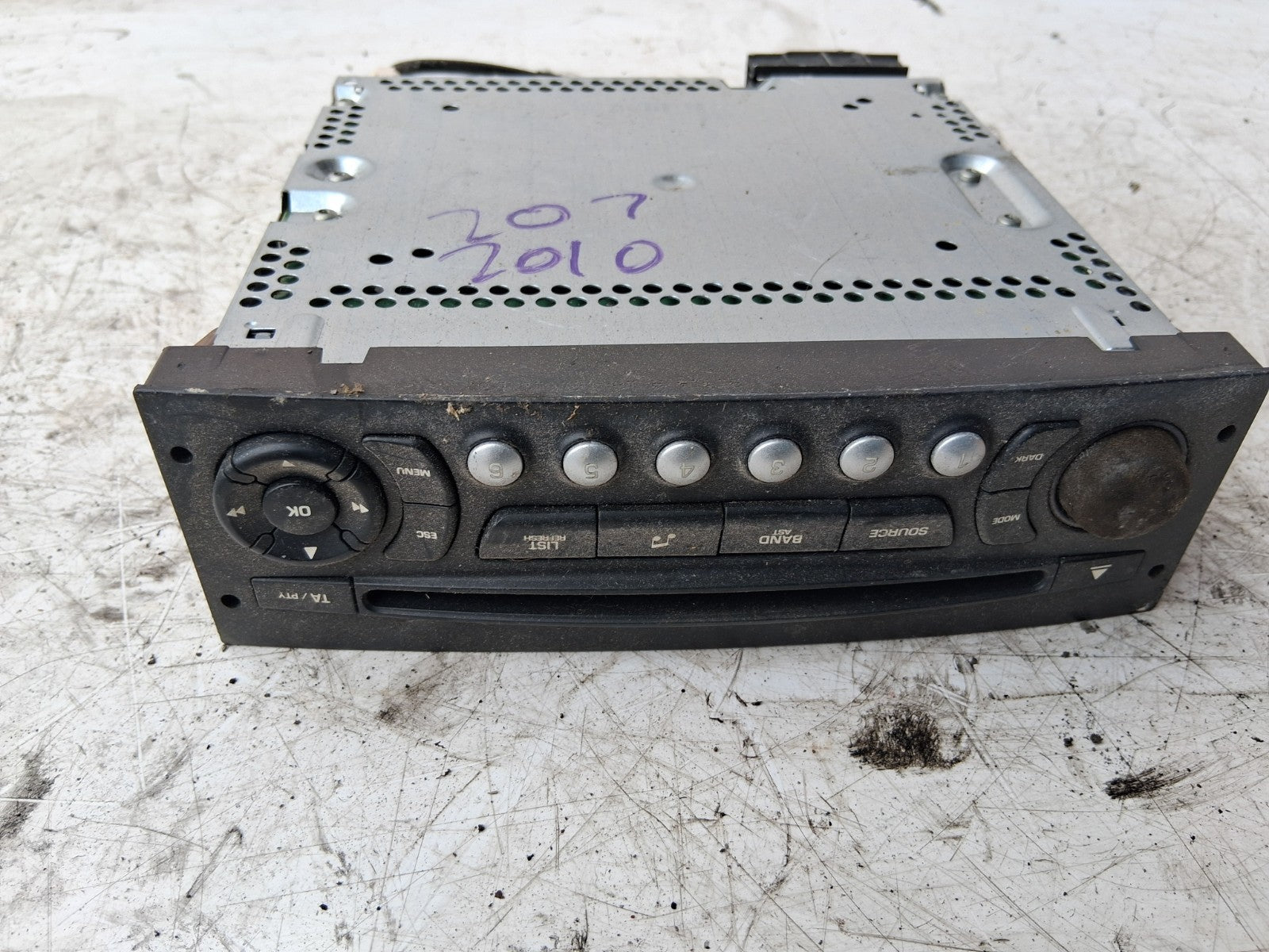 2010 PEUGEOT 207 STEREO CD PLAYER RADIO HEAD UNIT 96662669XT