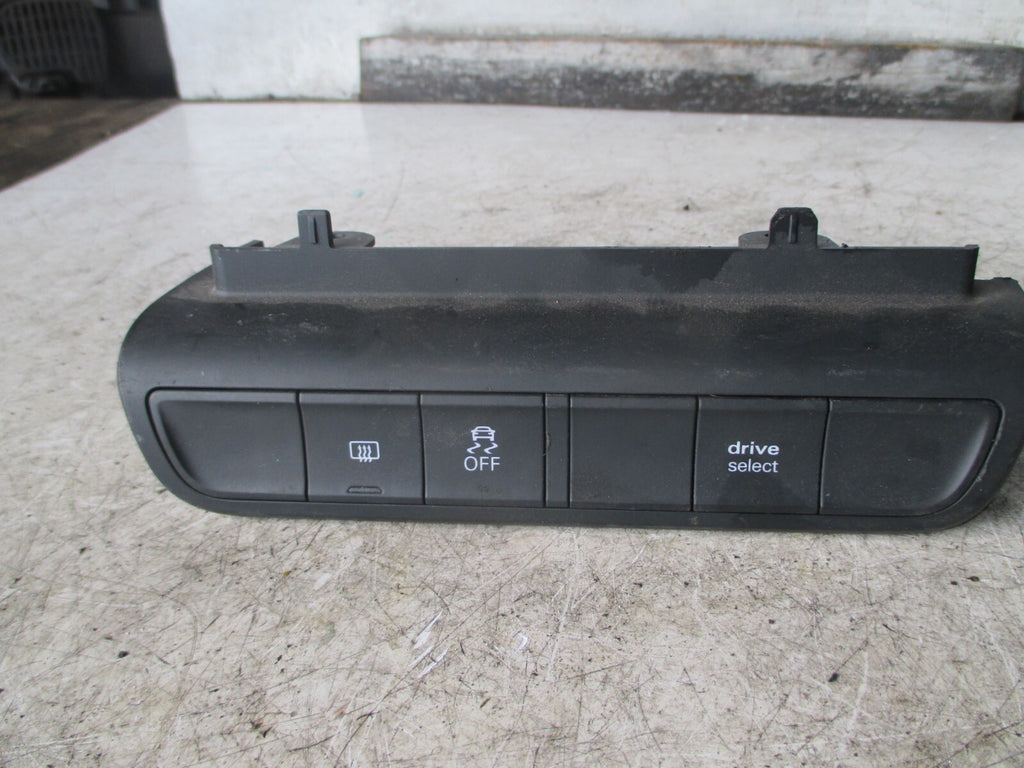 AUDI A1 HEATED SEATS SWITCH PAIR 8X0959674A 8X0959673A