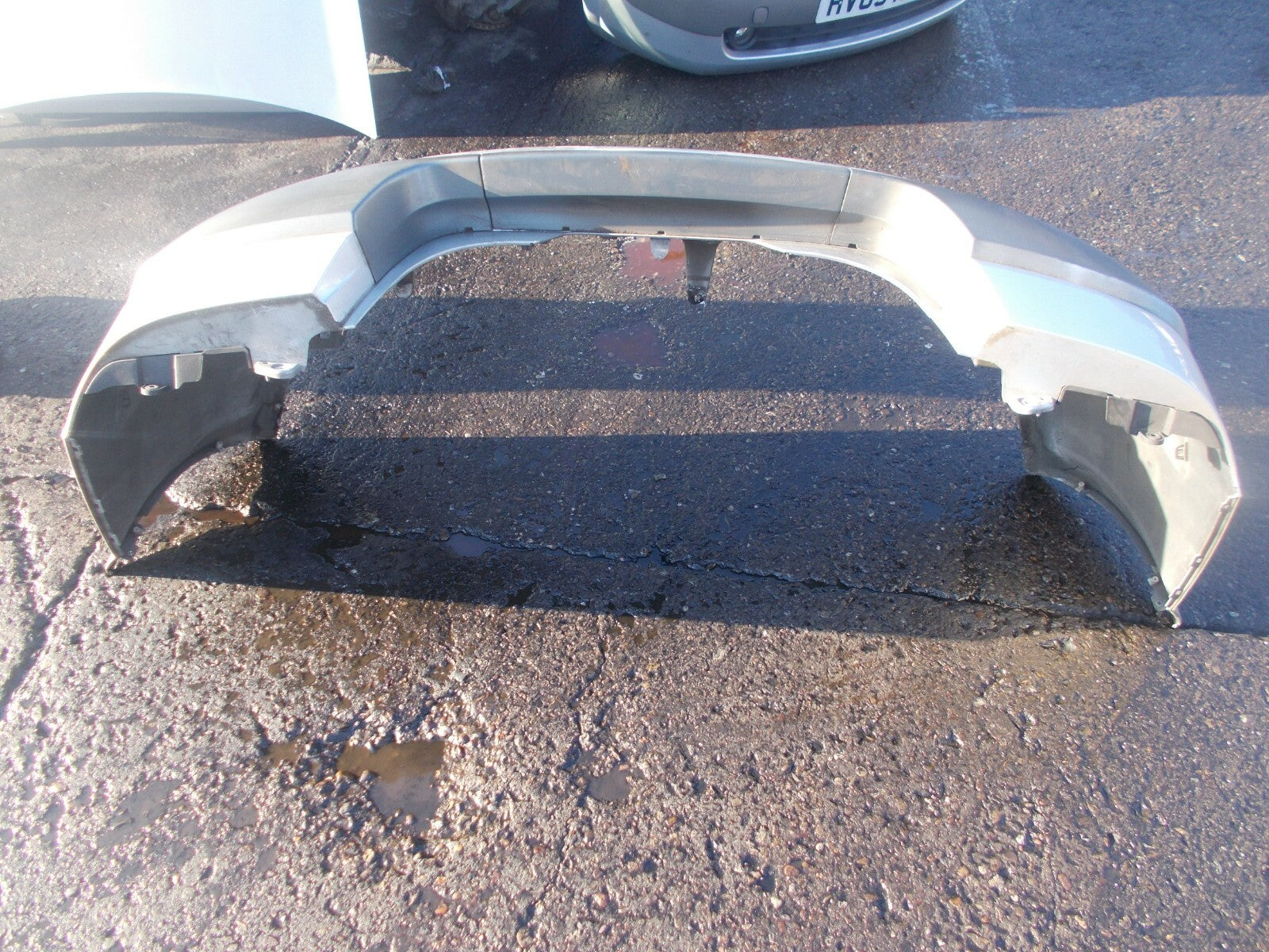 2002-2005 RENAULT MEGANE MK2 CC COMPLETE REAR BUMPER SILVER