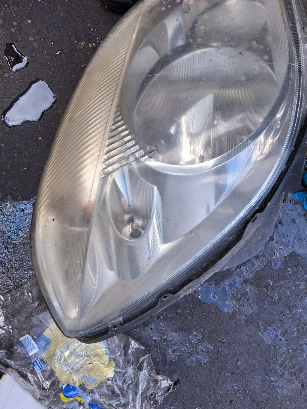 2016 MERCEDES SPRINTER W906 OSF DRIVER SIDE FRONT RIGHT HEADLIGHT 24738200