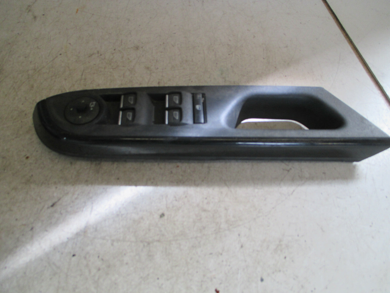 FORD B MAX 2017 OSF DRIVER SIDE FRONT DOOR WINDOW SWITCH F1ET14A132GC